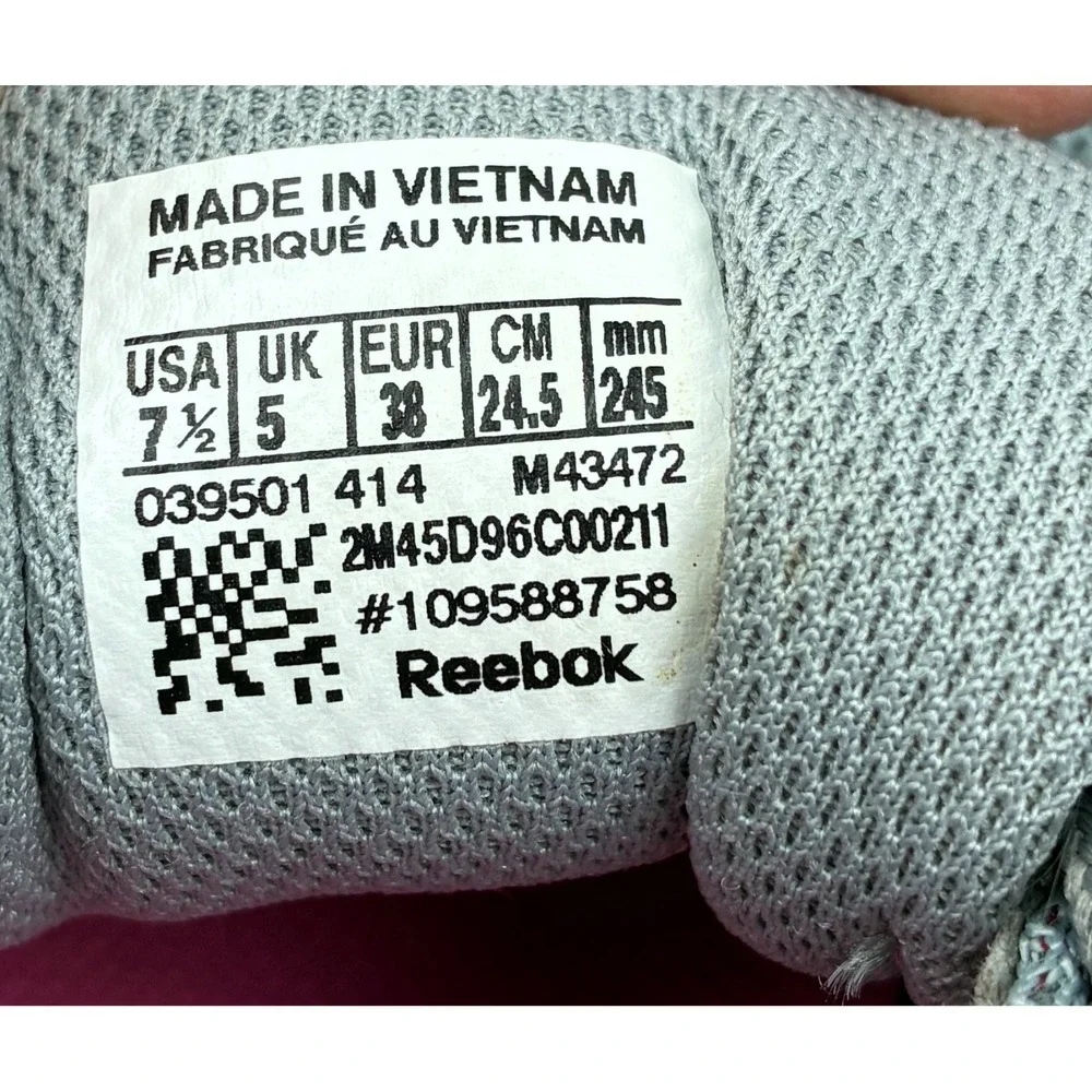 Reebok YourFlex Running Shoes Womens 7.5 Gray Pink Athletic Sneakers 039501 414